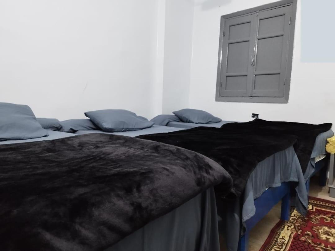 Grand Square Hostel ลักซอร์ ภายนอก รูปภาพ