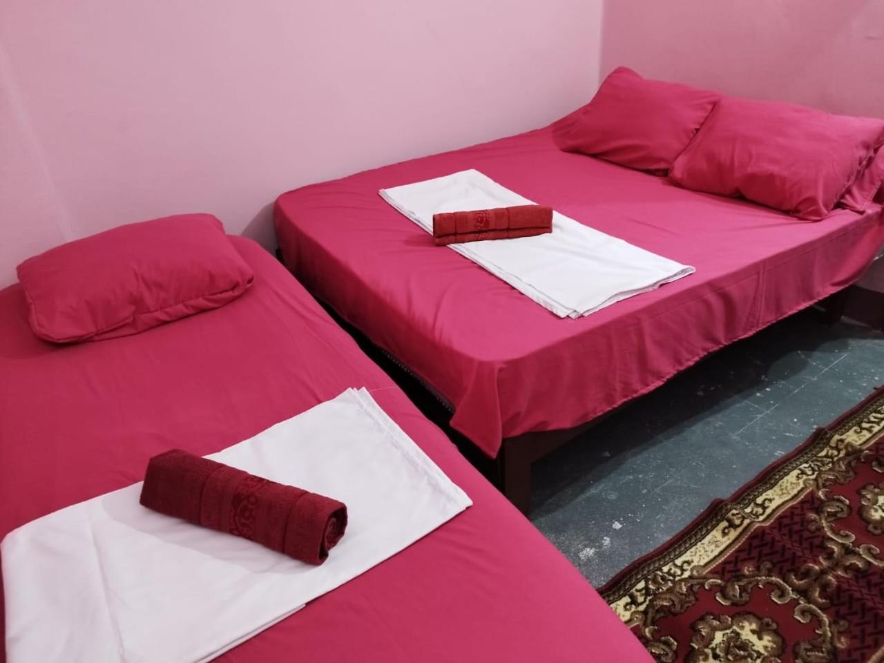 Grand Square Hostel ลักซอร์ ภายนอก รูปภาพ