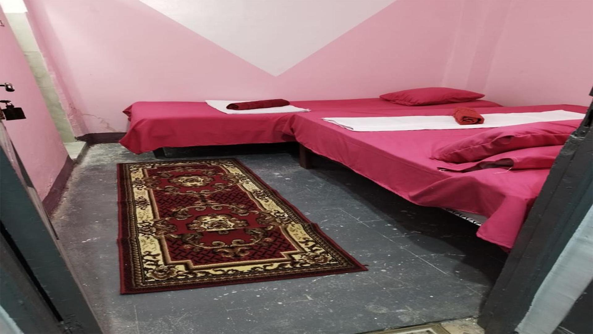 Grand Square Hostel ลักซอร์ ภายนอก รูปภาพ