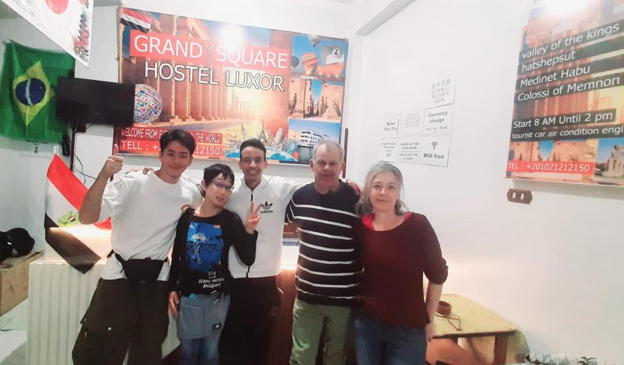 Grand Square Hostel ลักซอร์ ภายนอก รูปภาพ